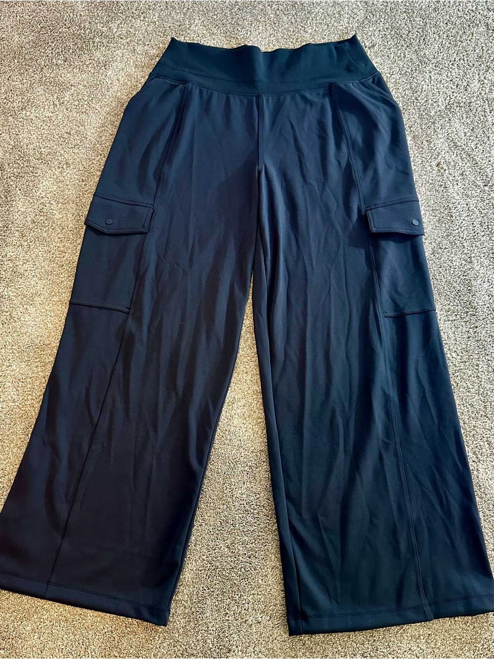 Athleta Venice Cargo Wide Leg Pant High Rise Black Stretch Size L